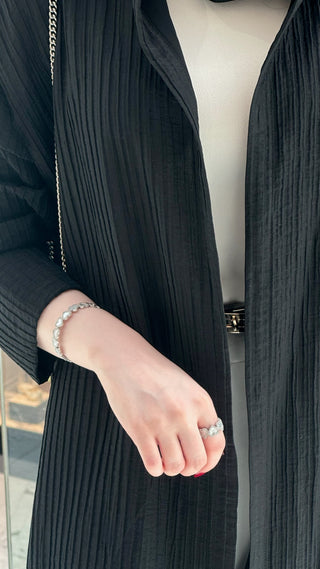 The Pleated Abaya
